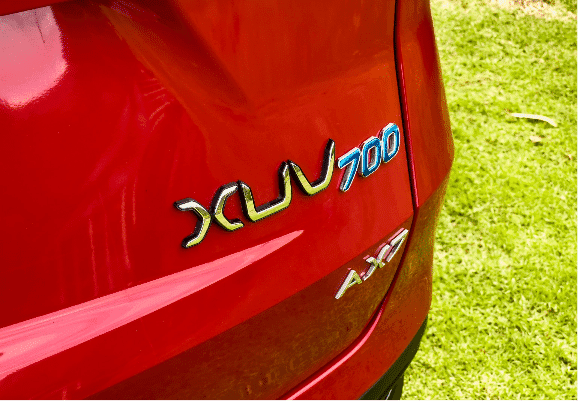 XUV700 — image 1